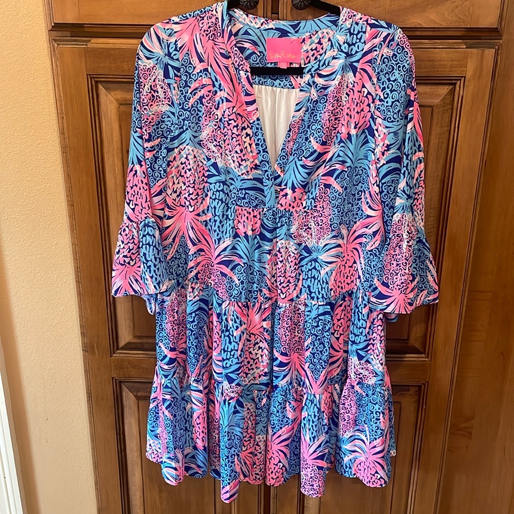 Lilly Pulitzer Sz 4 dress, lined 36” long